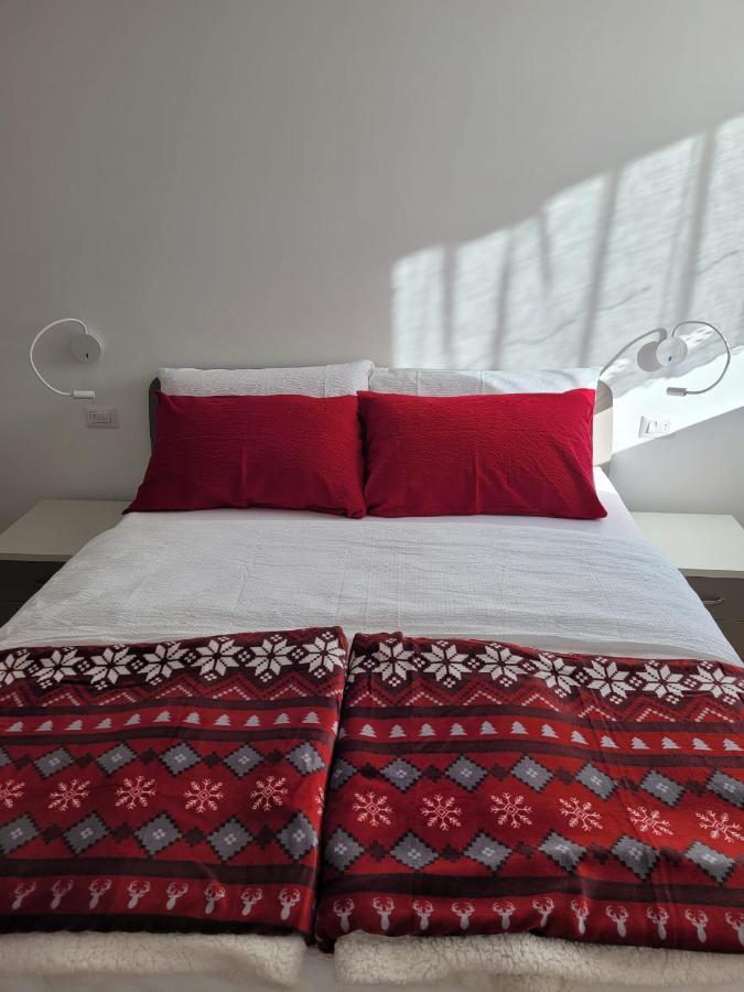 Apartament Casa Luca Mezzana  Zewnętrze zdjęcie